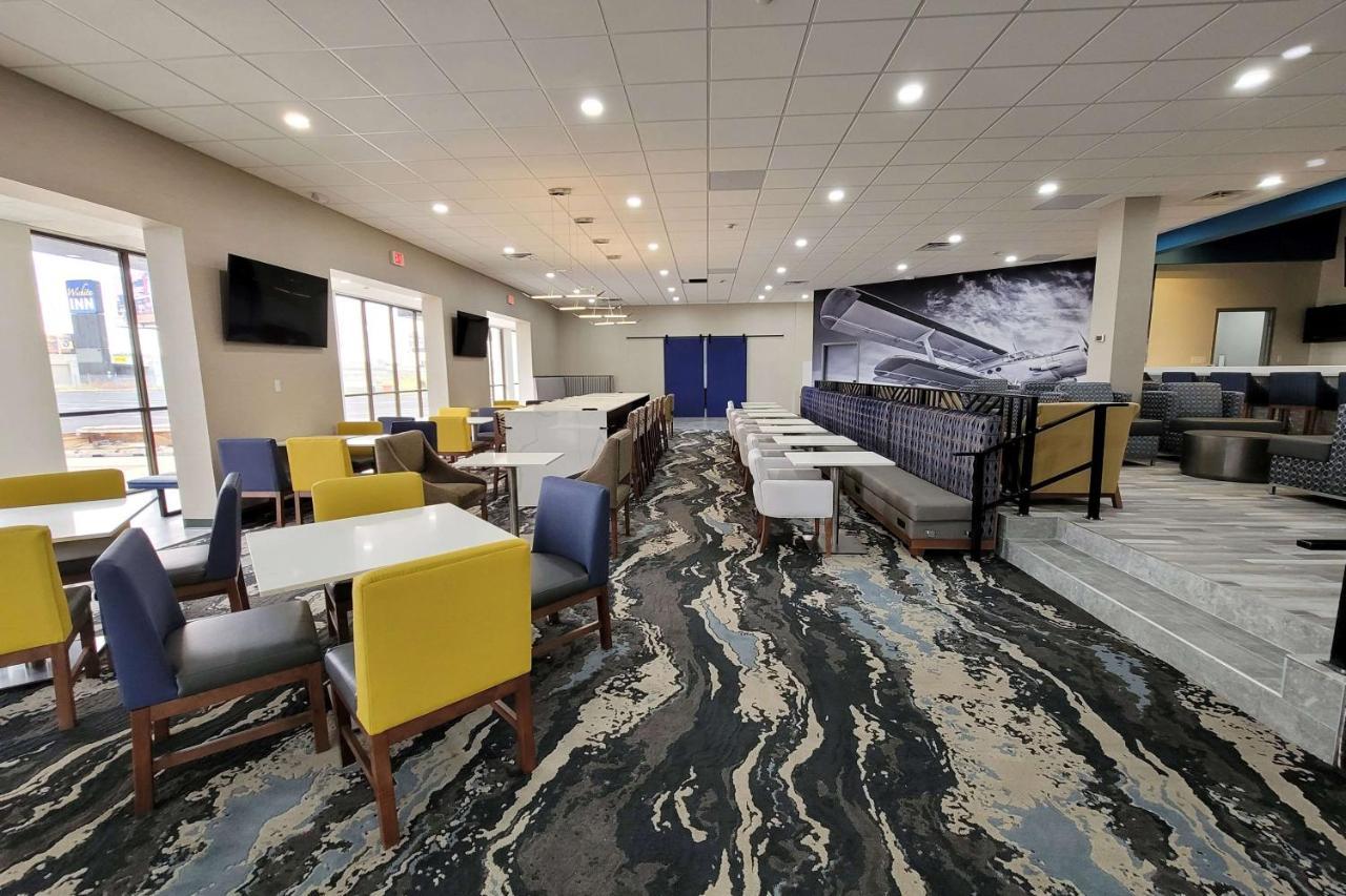 מלון Wingate By Wyndham Wichita Airport מראה חיצוני תמונה