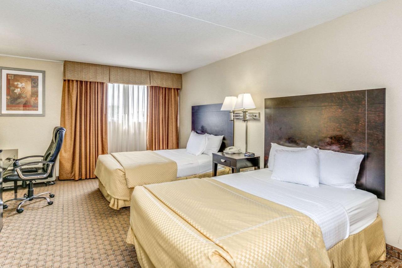 מלון Wingate By Wyndham Wichita Airport מראה חיצוני תמונה